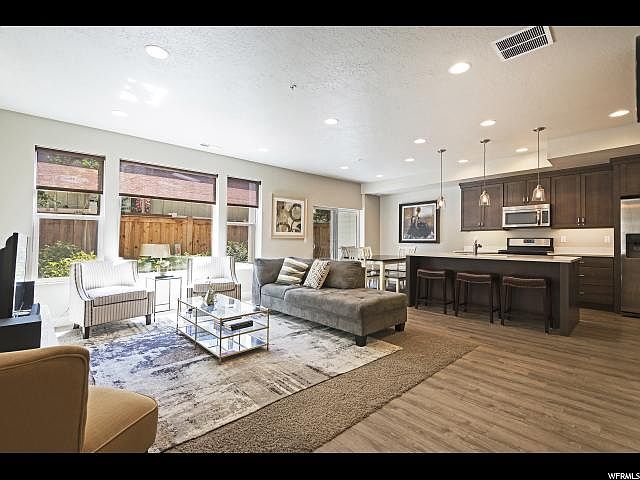 1st image of 3867 S Lemmon Ln