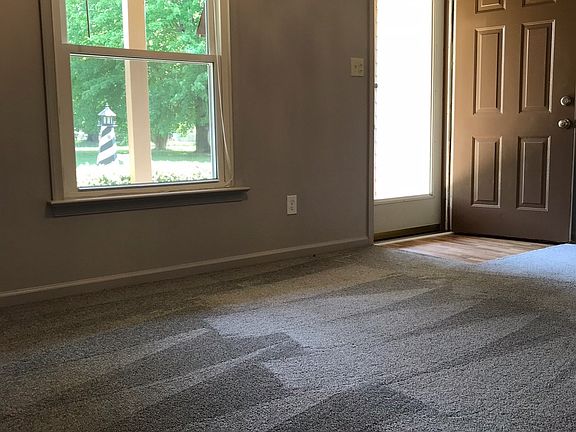 2nd image of 210 Belmont Dr