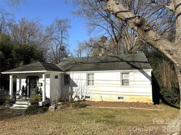 21233 Cornelius St, Cornelius, NC 28031