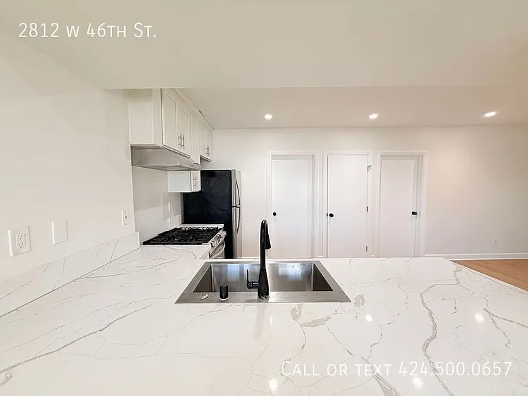 2812 W 46th St — Photo 5