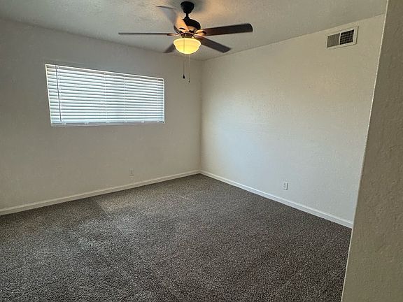 5th image of 1104 Lincolnwood Cir