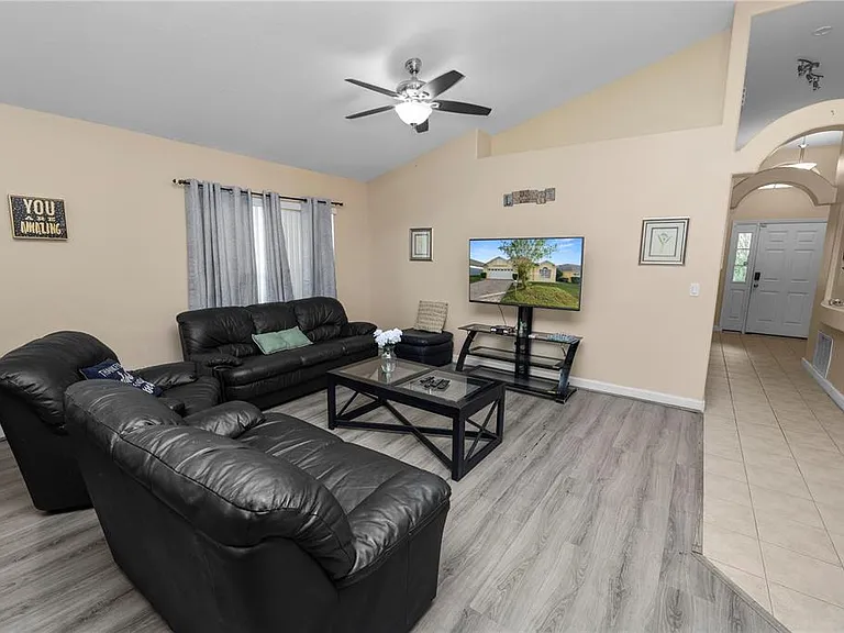 548 Old Bridge Cir — Photo 32