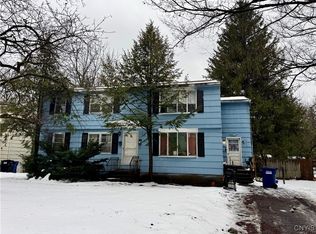 308 Kramer Dr, Syracuse, NY 13207