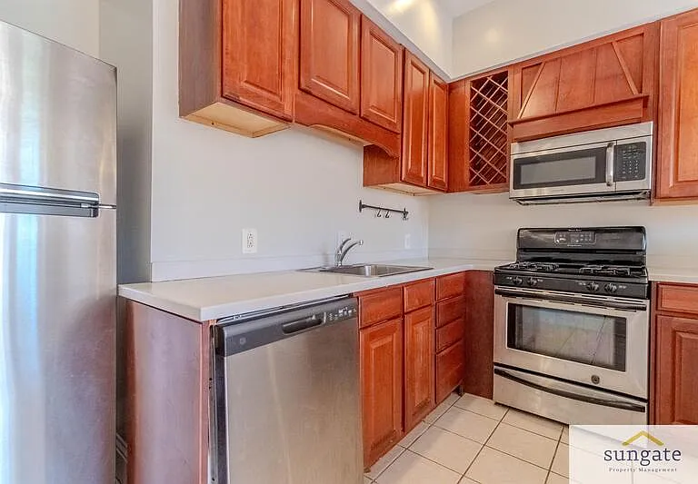 1729 Park Ave #4 — Photo 6