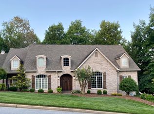 224 Magnolia Ridge Dr, Jonesborough, TN 37659