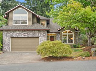 10850 SW Falcon Ct, Beaverton, OR 97007