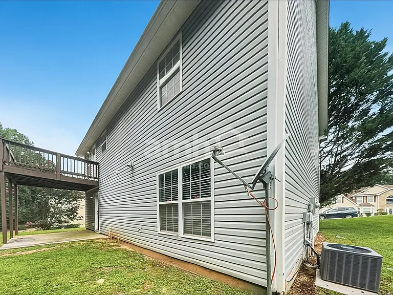 3618 Craggy Perch — Photo 16