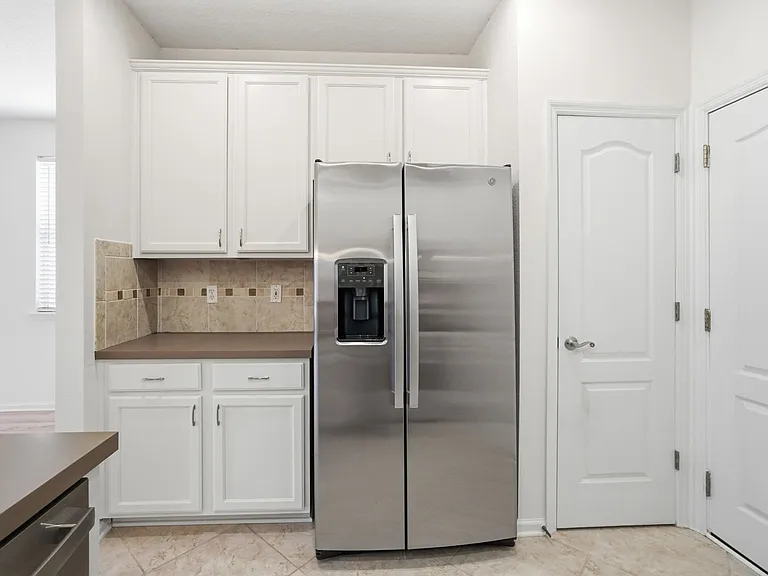 6119 Bartram Village Dr — Photo 12
