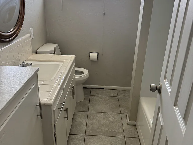 62 S Allen #C — Photo 7