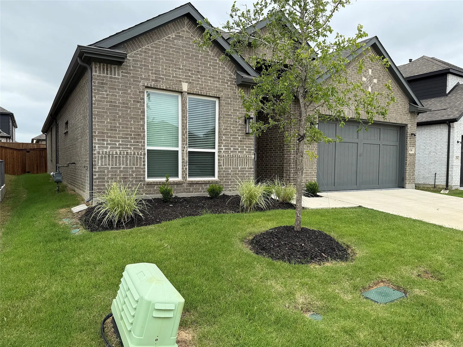 4 bed, 3.0 bath, 2182 sqft, $2,695 — Photo 3