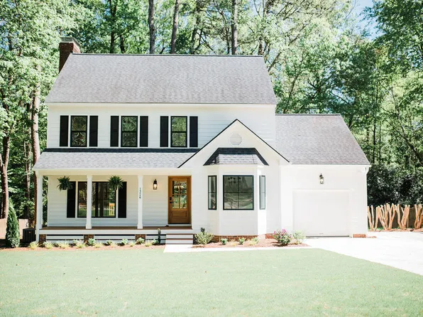1326 Apache Ln, Apex, NC 27502