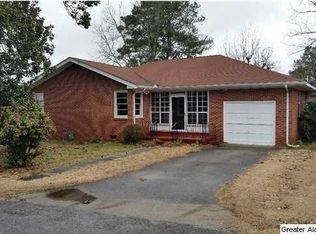 Taylor St, Clanton, AL 35045