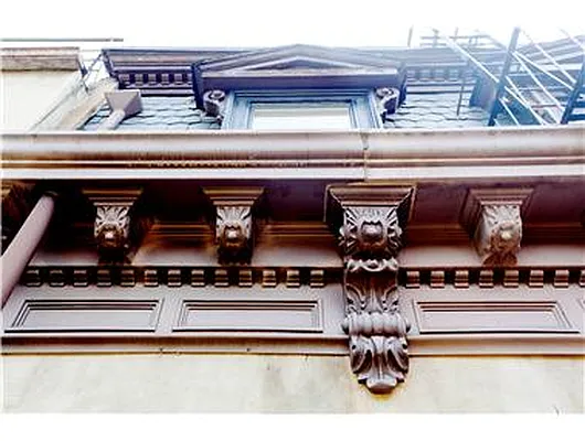 Sold by Douglas Elliman | media 16