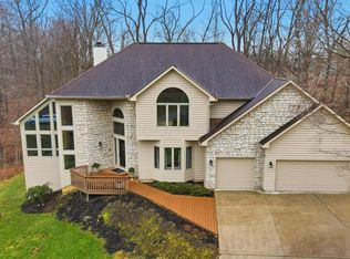 3632 Woodstone Dr, Lewis Center, OH 43035