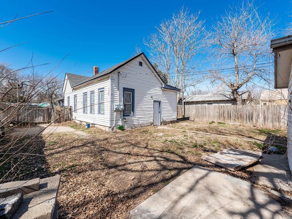 wichita-kansas-2067468872 picture