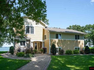 4320 Linder Bay Ln, Madison Lake, MN 56063