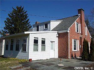 4th image of 510 Scott Ave