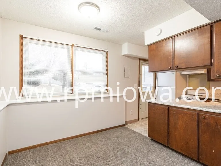 3424 SW 42nd St — Photo 8