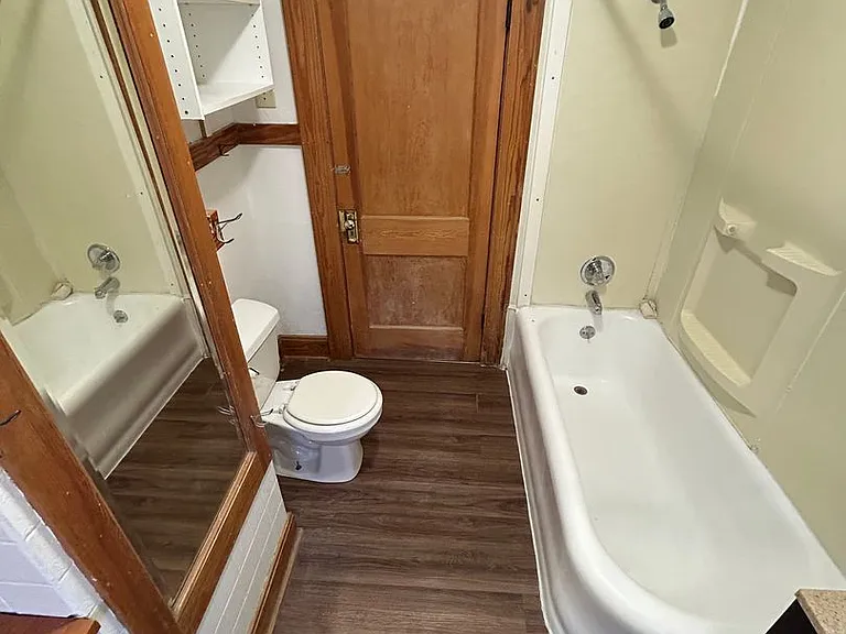 5300 Harrison St — Photo 31