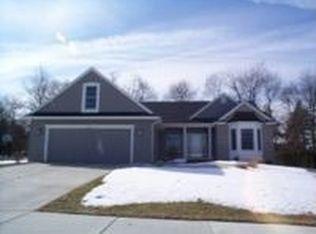 505 Windy Rush Ln, Dewitt, MI 48820