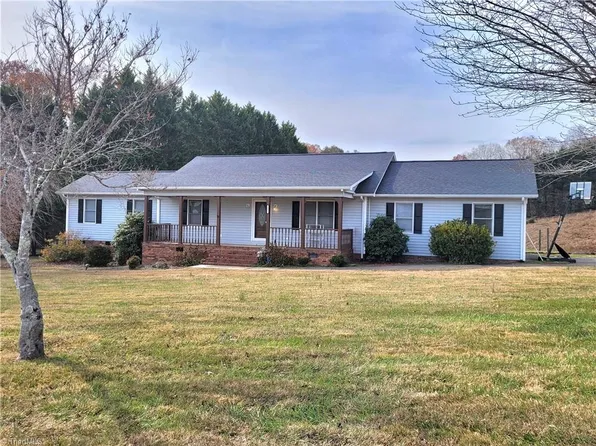 1351 McKinney Rd, Mount Airy, NC 27030
