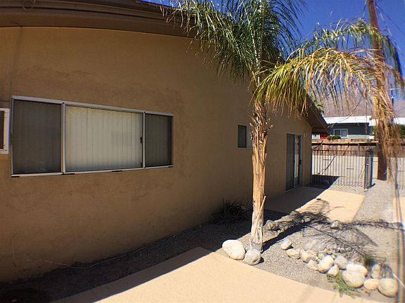 4th image of 685 E Vista Chino APT 1
