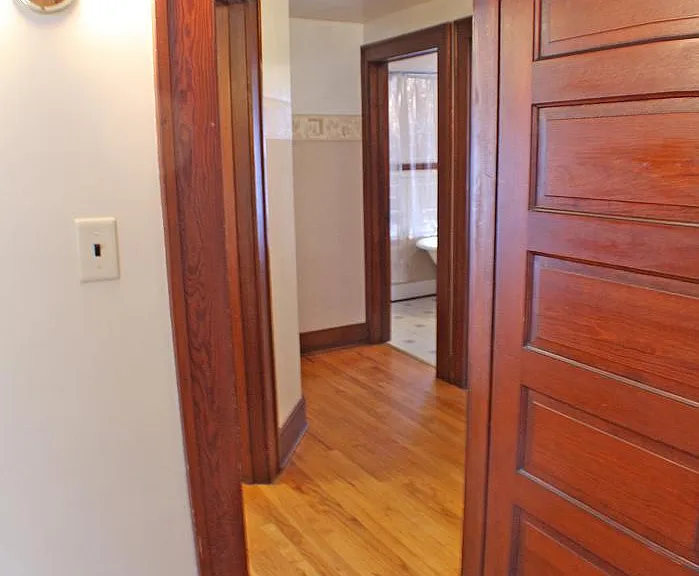 Bedroom / Hall