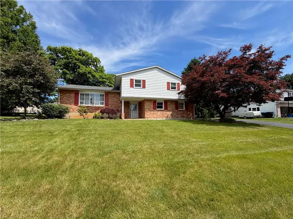 1160 Brentwood Ave, Bethlehem, PA 18017