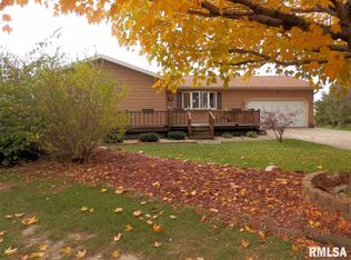 4370 Westport Cir, Galesburg, IL 61401
