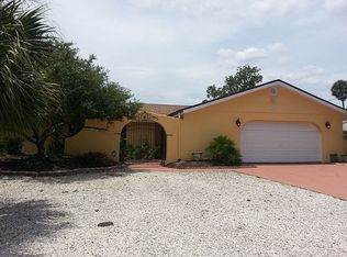 736 Spanish Main Dr, Apollo Beach, FL 33572