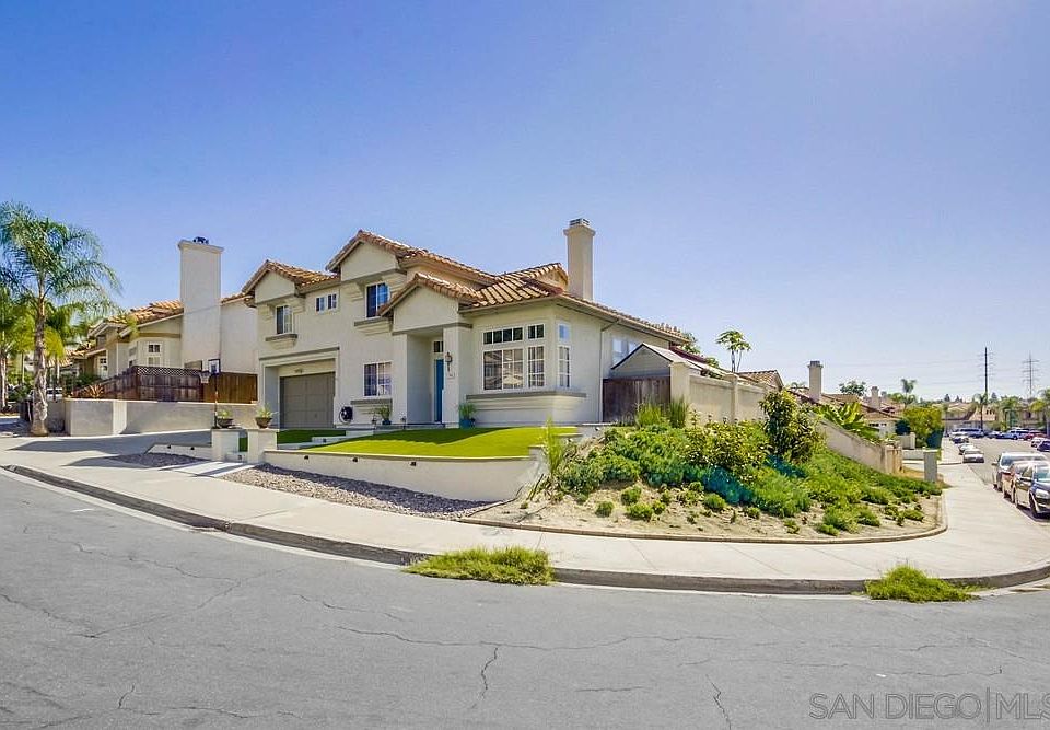 1st image of 706 Marbella Cir