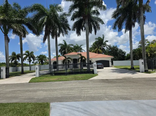 18245 SW 228th St, Miami, FL 33170