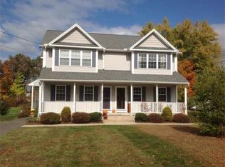 155 Ferry St #B, Easthampton, MA 01027