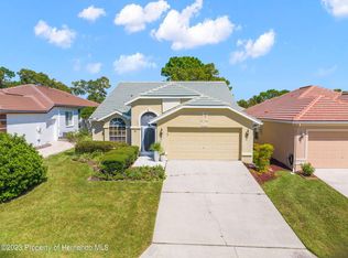 9232 Penelope Dr, Weeki Wachee, FL 34613