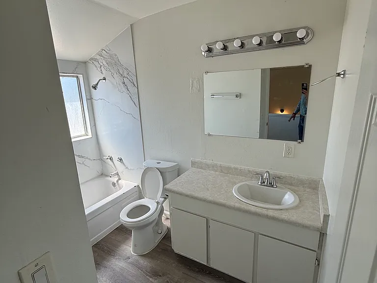3312 Santa Rosa Ct #1 — Photo 3