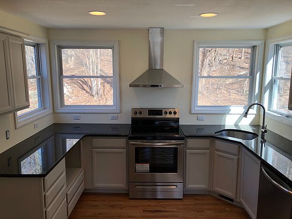 Newly renovated kitchen.