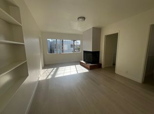 101 Bay Shore Ave #C, Long Beach, CA 90803