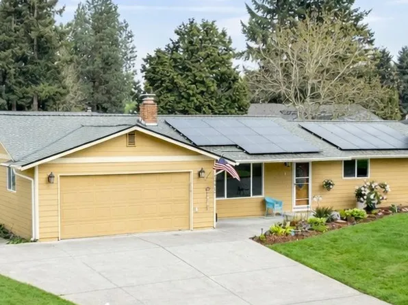 10517 NW 29th Ave, Vancouver, WA 98685