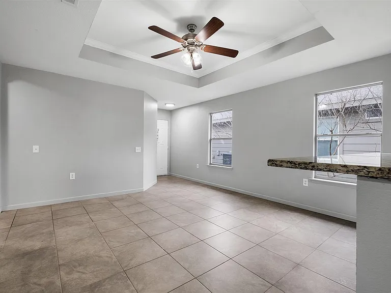 5813 Angel Dr — Photo 6