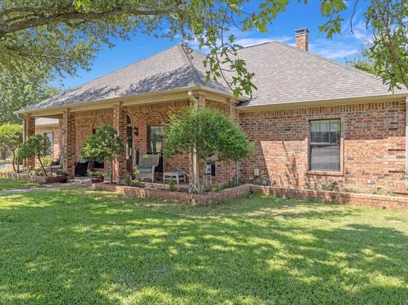 1904 Carriage Estates Rd, Sherman, TX 75092