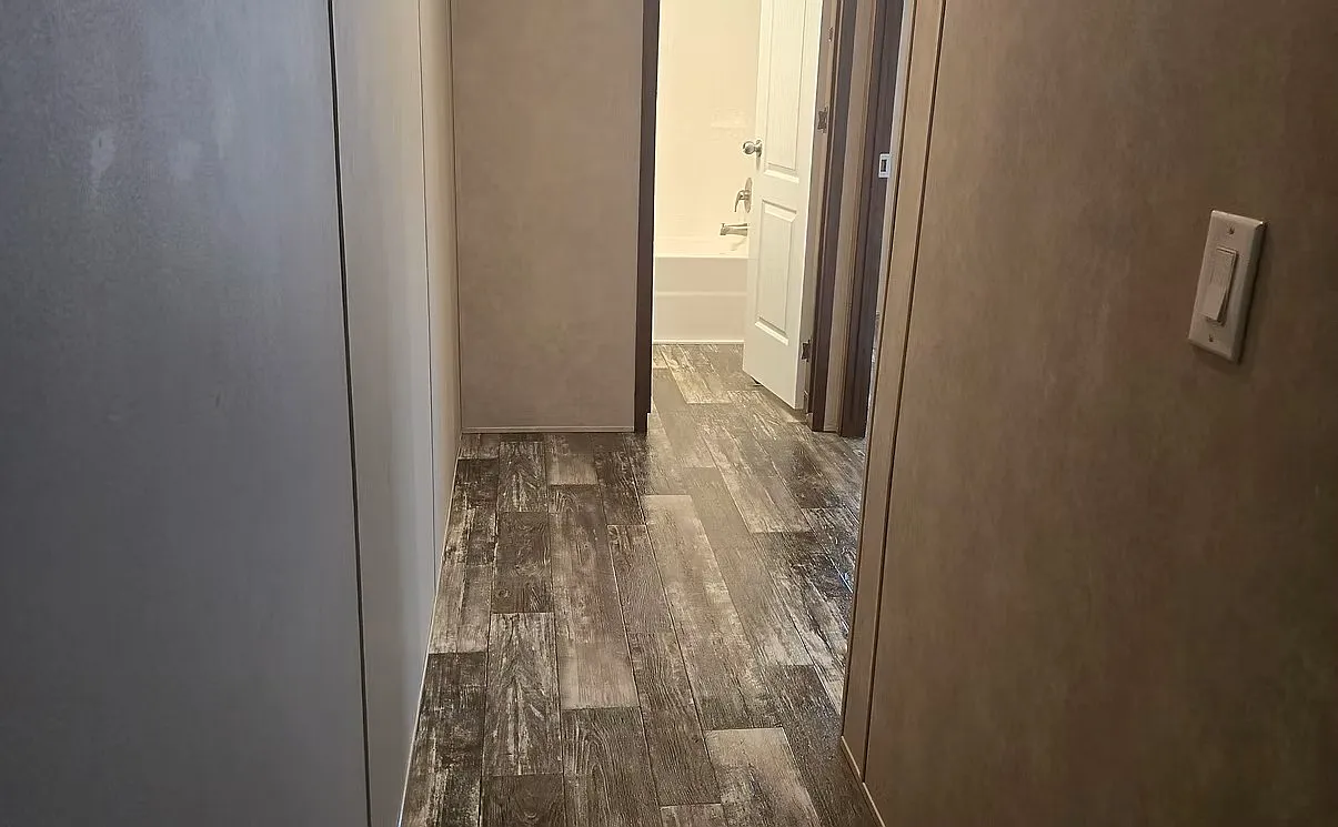 3 bed, 960 sqft, $1,085 — Photo 4