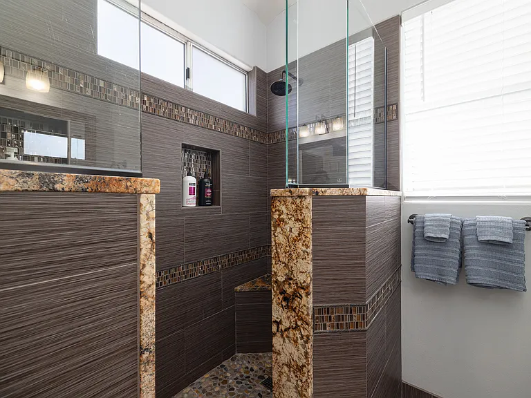 1079 Sapphire St — Photo 22