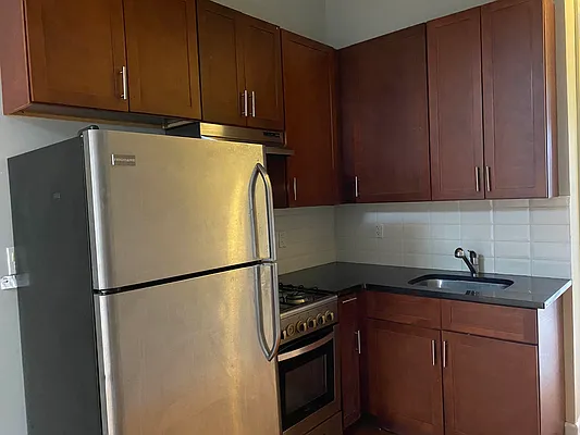 Rented by Brooklyn Group | media 10