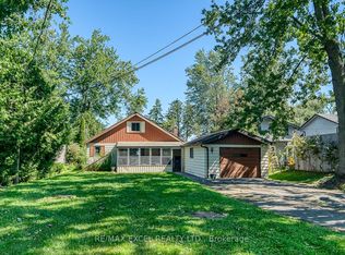 124 Moores Beach Rd, Georgina, ON L0E 1N0