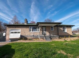 6101 Morning Glory Ln, Louisville, KY 40258