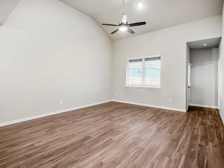 2421 Shellcracker Dr — Photo 18