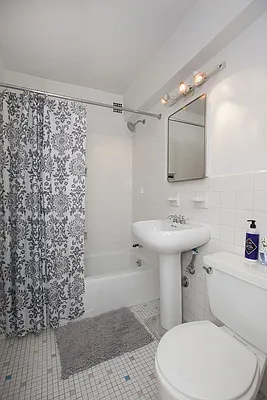 Sold by Space Marketing Shop | media 7