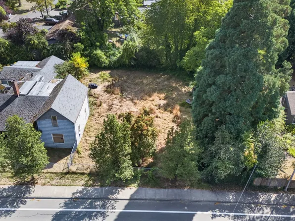 7742 SW Oleson Rd, Portland, OR 97223