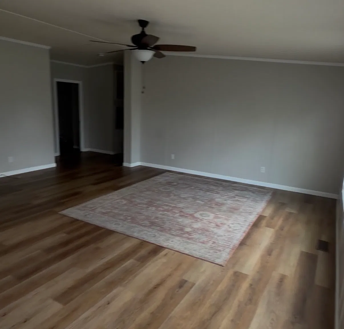 4 bed, 2128 sqft, $2,000 — Photo 2
