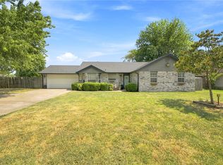 674 Zachary St, Centerton, AR 72719